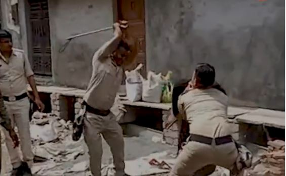 Police films video while brutally attacking, abusing Muslim youths in Madhya Pradesh’s Khargone